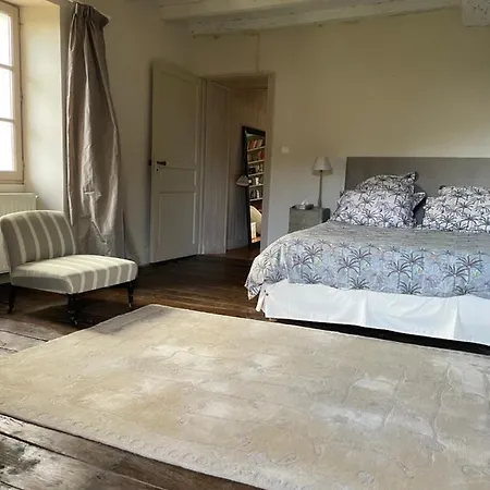 La Croix Des Granges Chapdeuil