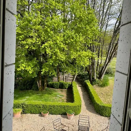 La Croix Des Granges 4*