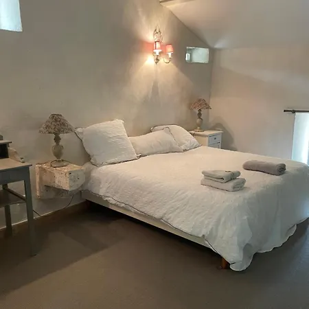 Bed and breakfast La Croix Des Granges 3*