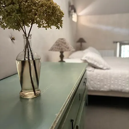 Bed & Breakfast La Croix Des Granges Chapdeuil