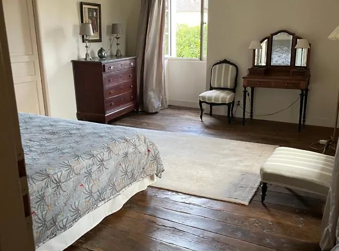 La Croix Des Granges Bed & Breakfast