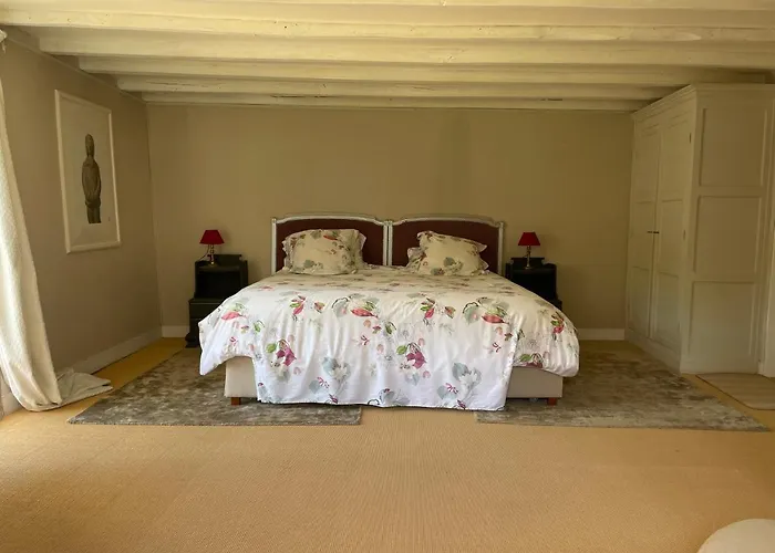 La Croix Des Granges 3*