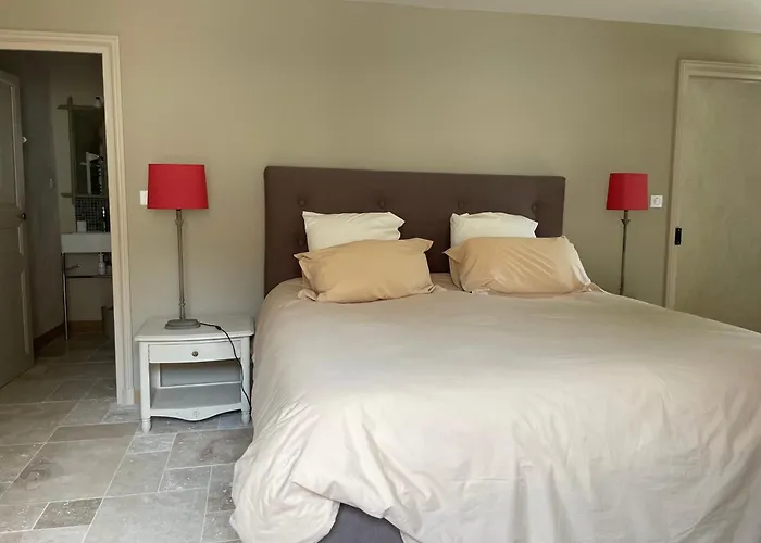 La Croix Des Granges Chapdeuil