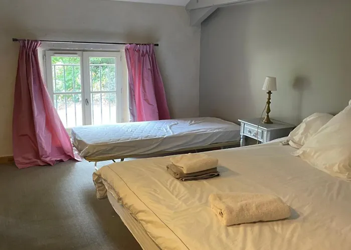 La Croix Des Granges 3* Chapdeuil