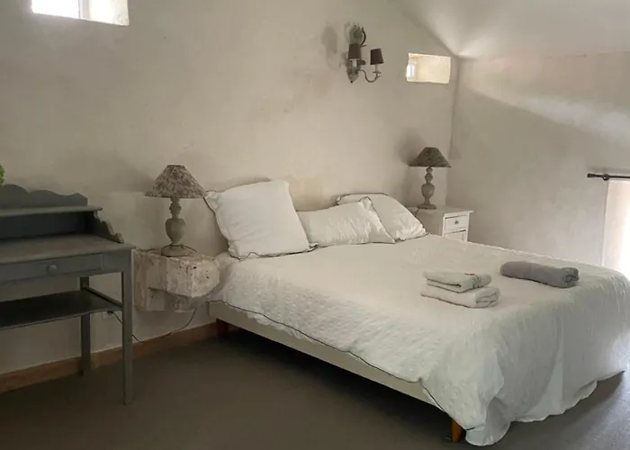 La Croix Des Granges Bed & Breakfast